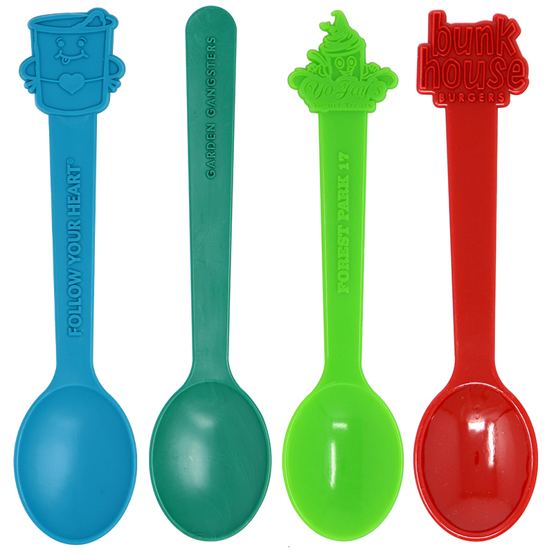 1 blue ice cream spoon, 1 green yogurt spoon, 1 bright green ice cream spoon and 1 red spoon